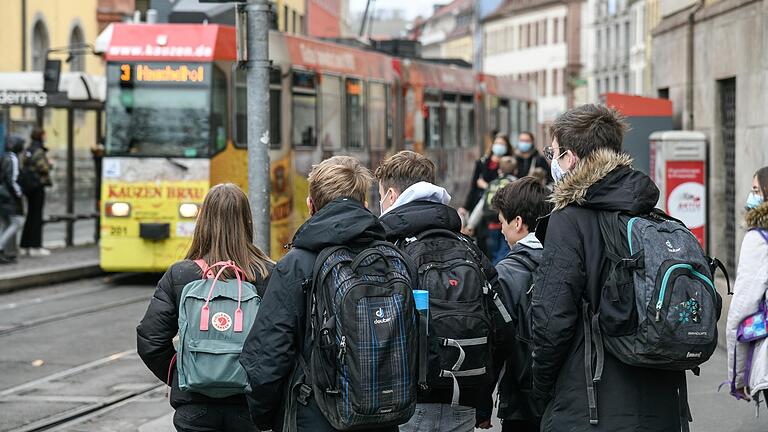 Würzburg: An diesen Schulen und Kindergärten gibt es Corona-Fälle