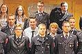 49 neue Truppführer für Feuerwehren im Landkreis ausgebildet       -  (hof)   Die Ausbildung zum Truppführer haben 49 Feuerwehrleute im Ausbildungszentrum der Kreisbrandinspektion in Niederwerrn absolviert. Theorie und Praxis des Feuerlöschwesens und der technischen Hilfeleistung standen während der 185 Stunden umfassenden Grundausbildung auf ihrem Programm, in das sie Kreisbrandinspektor Peter Hauke (links) und sein Ausbilderteam mit den Kreisbrandmeistern Horst Klopf, Reinhold Achatz, Walfried Fröhr und Thomas Heffels unterwiesen hatten. Angefangen von den Rechtsgrundlagen über das richtige Verhalten an der Einsatzstelle und richtiges Löschverhalten bis hin zum Katastrophenschutz erhielten die Teilnehmer einen Blick in das Leistungsspektrum der Feuerwehren. Fachkreisbrandmeister Ralf Weippert gab einen Einblick in den Umgang mit dem neuen Digitalfunk. Bei der Zeugnisübergabe nach der schriftlichen Prüfung betonte Hauke, dass dieser Lehrgang auf den Alltag in einer Freiwilligen Feuerwehr vorbereiten soll. Die Ausbildung erfolgreich absolviert haben im Lehrgang I: Markus Oschmann (Pfändhausen); Tobias Hauser, Carina Weißenseel, Marcel Wirsching (Stammheim); Luis Gumpert, Michael Treutlein, Fabian Ziegler (Schnackenwerth); Andreas Neeb (Schleerieth); Andreas Palino, Moritz Rumpel, Stefan Schäfer (Schraudenbach); Stefan Schmitt (Röthlein); Florian Deuber, Thomas Ebert, Florian Götzendörfer, Jochen Mai, Jan Werner (Schonungen); Florian Gockler (Schwebheim); Frank Benkert, Daniel Schraut (Waigolshausen); Julian Schmitt (Üchtelhausen). Im Lehrgang II waren erfolgreich: Benedikt Eusemann, Mario Kneuer (Bergrheinfeld); Benjamin Schmitt, Michael Solf, Sebastian Stapf (Donnersdorf); Nicole Hart, Sebastian Hart, Johanna Riegler, Markus Seuffert (Werneck); Noah Katzenberger, Jan Klingl, Franziska Vay, Jochen Vay, Michael Vay (Vasbühl); Ivo Hauer, Oliver Müller, Andreas Werner (Poppenhausen); Jan Assel, Jascha März, Andreas Schmee (Röthlein); Dennis Bayersdörfer, Florian Müller (Hausen); Barbara Hauber (Mainberg); Luis Friedrich, Thomas Gold, Pascal Göpfert, Bastian Seufert (Theilheim).