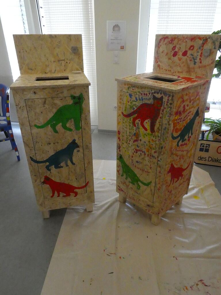 Die Boxen warten im tegut Hambach-Dittelbrunn und im Fressnapf XXL in Schweinfurt auf Spenden. Die Boxen warten im tegut Hambach-Dittelbrunn und im Fressnapf XXL in Schweinfurt auf Spenden.