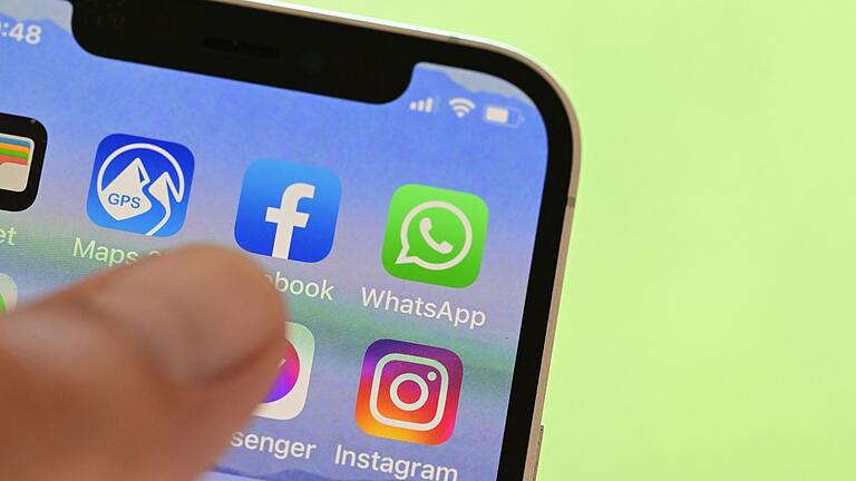 In Schweinfurter WhatsApp-Gruppen kursiert aktuell eine Nachricht, in der es um zwei angebliche Vergewaltigungen in Schweinfurt geht. In Schweinfurter WhatsApp-Gruppen kursiert aktuell eine Nachricht, in der es um zwei angebliche Vergewaltigungen in Schweinfurt geht. 