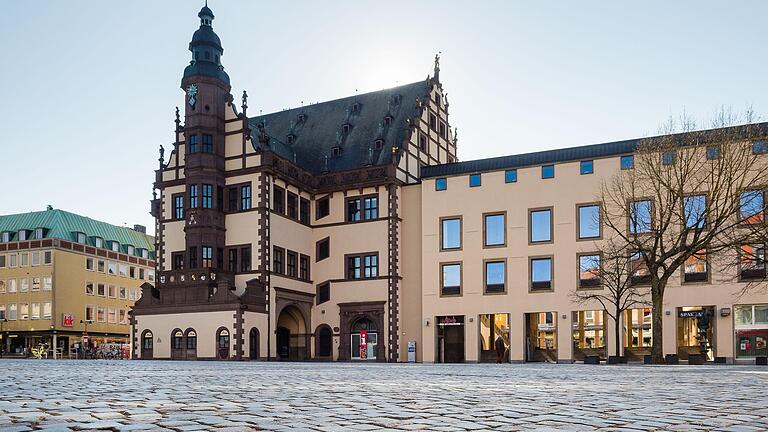 Auch hier im Schweinfurter Rathaus findet im Mai die konstituierende Sitzung des neuen Stadtrats statt. Dann geht es auch um's Geld.&nbsp;&nbsp;