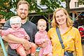 Johannes und Lisa Fischer kamen mit ihren Kindern Hannah und Elisabeth zum Frühchenfest in Würzburg. Die Zwillinge sind drei Monate zu früh geboren.