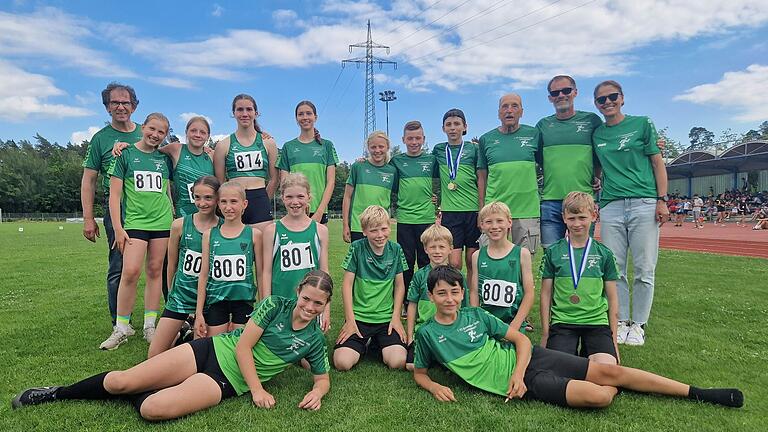 Der Leichtathletiknachwuchs des FC 05 Schweinfurt war mit einem großen Team bei den Unterfränkischen Meisterschaften sehr erfolgreich. Der Leichtathletiknachwuchs des FC 05 Schweinfurt war mit einem großen Team bei den Unterfränkischen Meisterschaften sehr erfolgreich.