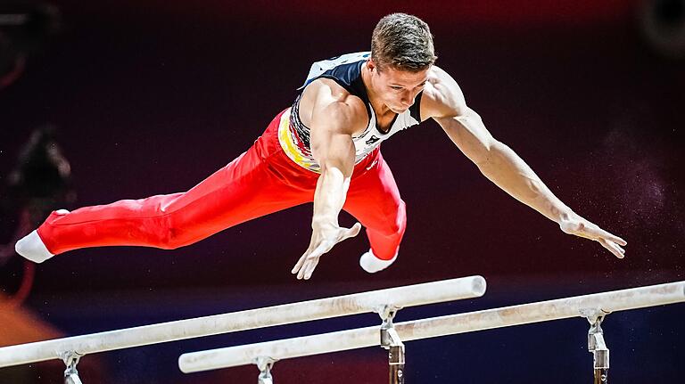 Spektakel zu später Stund': Am Samstagabend runden die Männer mit den Finals im Gerätturnen die leistungssportlichen Wettbewerbe beim Landesturnfest ab.