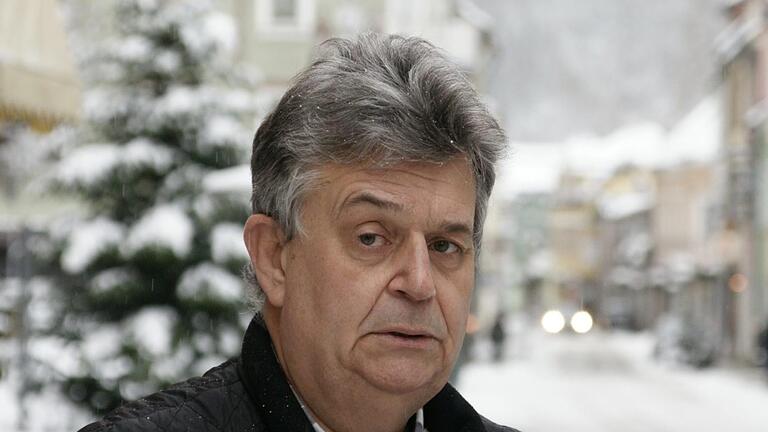 Hans-Peter Ehrensberger, Mitarbeiter der Saale-Zeitung hat eine ganz spezielle Erinnerung zum Auschwitz-Gedenktag. Foto: Steffen Standke       -  Hans-Peter Ehrensberger, Mitarbeiter der Saale-Zeitung hat eine ganz spezielle Erinnerung zum Auschwitz-Gedenktag. Foto: Steffen Standke
