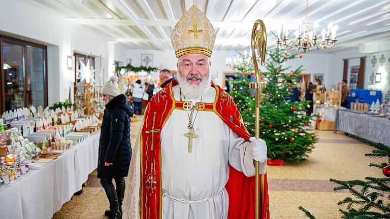 Bruder Korbinian Klinger im Dienste als Nikolaus. Bruder Korbinian Klinger im Dienste als Nikolaus.