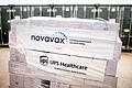 Coronavirus - Novavax-Impstoff       -  Der Corona-Impfstoff von Novavax wird angeliefert und in gekühlten Containern zwischengelagert.
