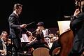 Mozartfest endet mit Jupiternacht       -  Der Beatboxer und die Klassiker: Robeat auf der Bühne des Vogel Convention Centers, begleitet vom Philharmonischen Orchester Würzburg unter der Leitung von Enrico Calesso.