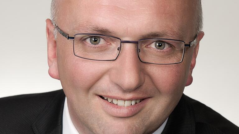 Markus Oppelt will es noch einmal wissen, nachdem er die letzte Bürgermeisterwahl sehr knapp verloren hatte. Markus Oppelt will es noch einmal wissen, nachdem er die letzte Bürgermeisterwahl sehr knapp verloren hatte.