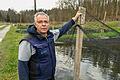 Was nun mit den Forellen? Peter Grimm betreibt im Hafenlohrtal im Landkreis Main-Spessart eine Fischzucht. Die Bach- und Regenbogenforellen in seinen Teichen am Lindenfurtherhof sind nach dem Unfall eines Kleintransporters mit Heizöl belastet.&nbsp;