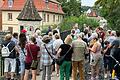 Geschichtsschlendern auf der Stadtpromenade mit Dipl. Restaurator und Stadtrat Sigfried Scheder.