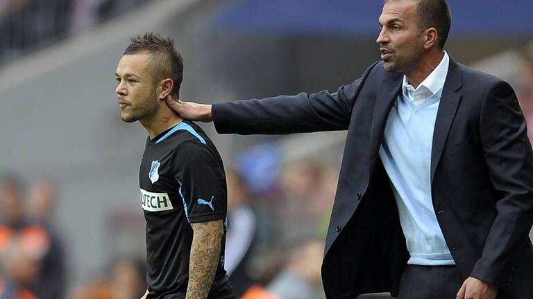 Nicht die beste Phase in Stephan Schröcks Karriere: 2012 debütiert er für Hoffenheim in der Bundesliga, kann sich nicht durchsetzen, wird von Trainer Markus Babbel hier in München eingewechselt.&nbsp;