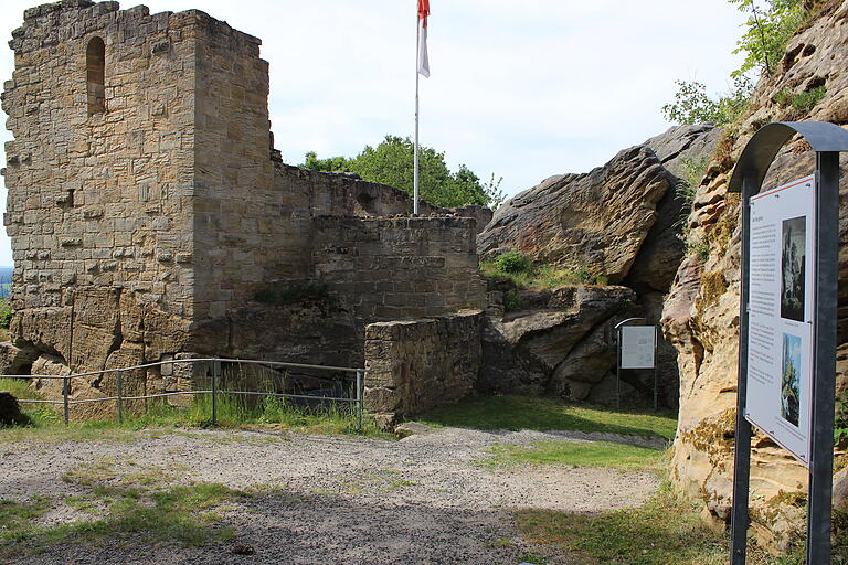 Von der Burgruine Lichtenstein sind noch die meisten Überreste vorhanden, sodass Besucher und Besucherinnen einen Eindruck von der damaligen Größe erhalten.