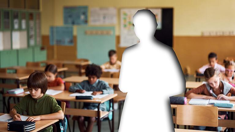 Leerer Platz vor der Klasse:&nbsp; Bayern versucht den Mangel an Lehrerinnen und Lehrern durch Quer- und Seiteneinsteiger auszugleichen - oder mit 3000 Euro Lehrkräfte aus anderen Bundesländern abzuwerben.&nbsp;