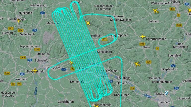 In dicht nebeneinanderliegenden Schleifen (siehe grüne Linien) sammelte ein Flugzeug des Deutschen Zentrums für Luft- und Raumfahrt aus Oberpfaffenhofen wichtige Daten im Landkreis Haßberge.