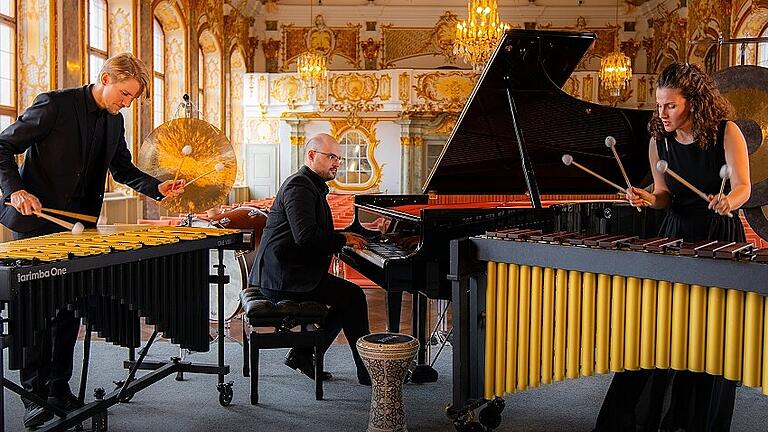 Am 31. Dezember findet in der St.-Johannis-Kirche ein Silvesterkonzert mit dem Trio Merak statt.
