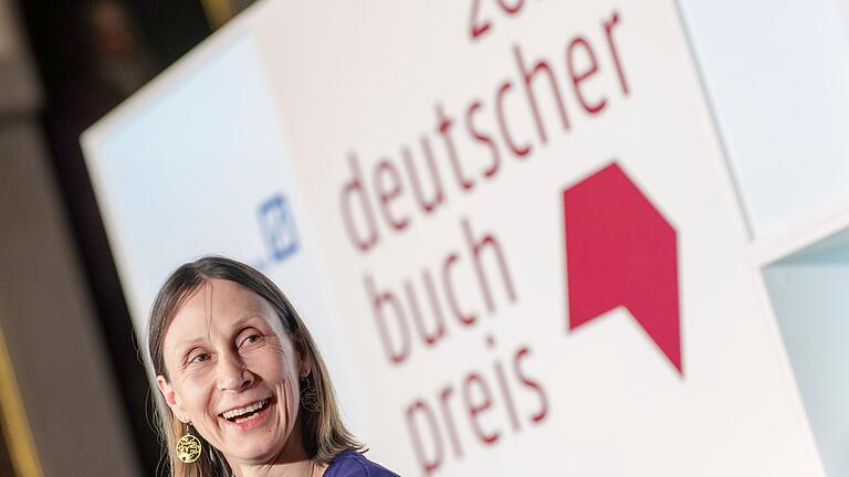 Verleihung Deutscher Buchpreis 2024       -  Für &bdquo;Hey guten Morgen, wie geht es dir?&rdquo; ist die Leipziger Autorin Martina Hefter mit dem Deutschen Buchpreis ausgezeichnet worden.