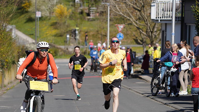 So lief der Saaletal-Marathon des SV Ramsthal       -  Schnellster auf der10 Kilometer-Strecke war Florian Lochhaas.
