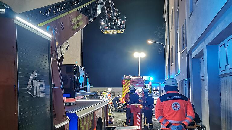 Feuer in der Bohnesmühlgasse in Würzburg: Eine Frau starb an den Folgen des Brandes.