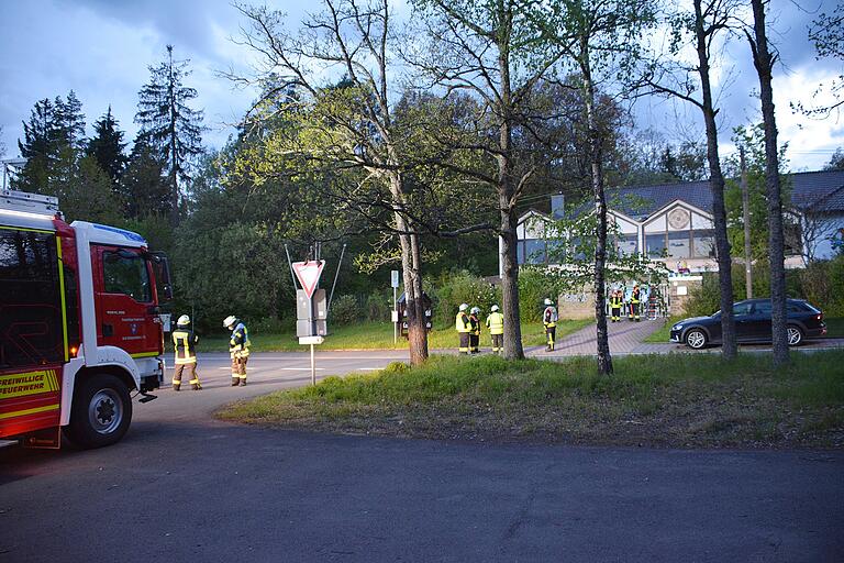 Ein Leck am Einfüllstutzen eines Gastanks ließ die Feuerwehr ausrücken.