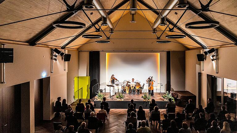 Am Sonntag gehört die Bühne der Kulturscheune in Höchberg den Preisträgern von 'Jugend musiziert'. Am Sonntag gehört die Bühne der Kulturscheune in Höchberg den Preisträgern von 'Jugend musiziert'.