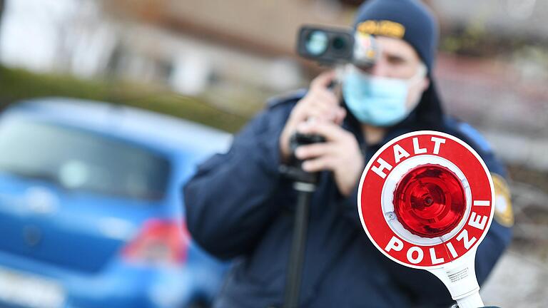 Am Mittwoch startete ein unterfrankenweiter Blitzmarathon. Auch in Kitzingen wurde an mehreren Stellen kontrolliert. Die Polizeiinspektion zieht Bilanz. (Symbolbild)