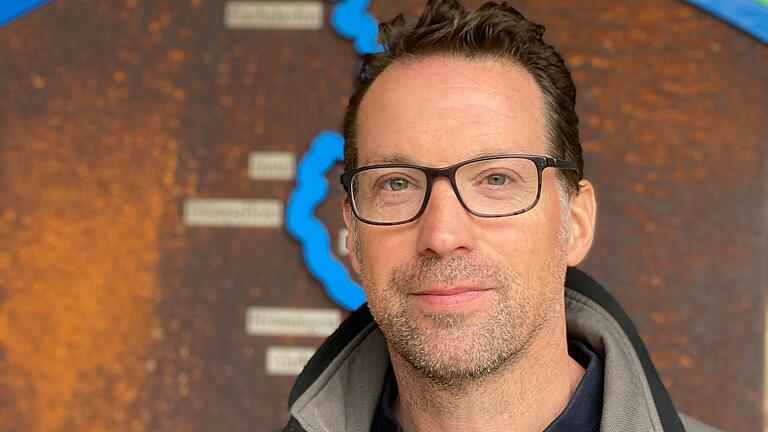 Michael Thiel aus Dernau war selbst Betroffener, dennoch hat er die Koordination der Helferinnen und Helfer übernommen. Michael Thiel aus Dernau war selbst Betroffener, dennoch hat er die Koordination der Helferinnen und Helfer übernommen.