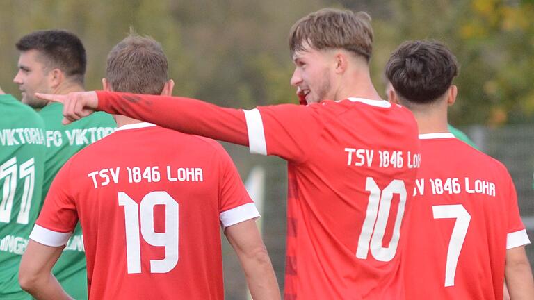 Beim TSV Lohr sieht es sportlich gut aus. Die Lohrer Fußballer (im Bild: Tim Wagner) sind die einzige Mannschaft, die in der laufenden Saison noch ungeschlagen ist.