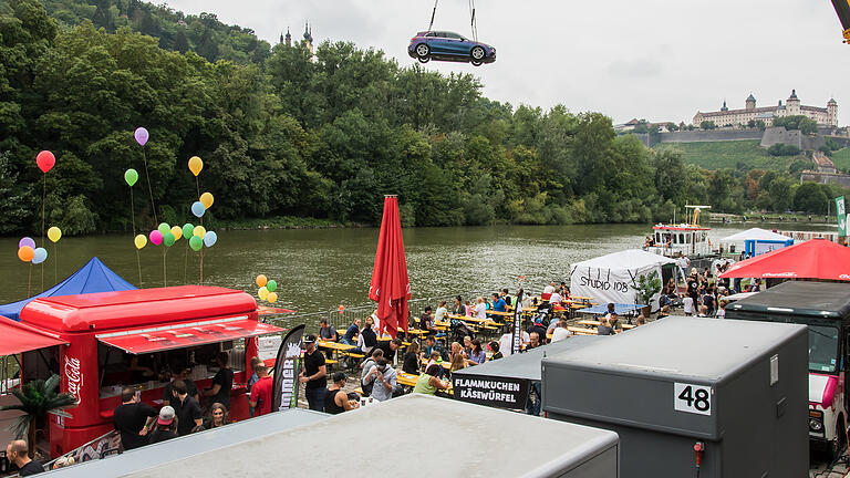 Impressionen vom Rahmenprogramm vom Wakeend neben dem Stadtstrand in Würzburg am 22.07.18 Foto: Silvia Gralla