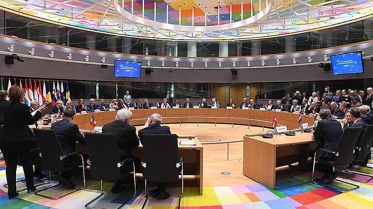 BELGIUM-EU-FOREIGN-AFFAIRS-COUNCIL-PESCO       -  In Brüssel unterzeichneten am Montag 23 EU-Staaten die Urkunden für die Gründung eines EU-Verteidigungsbündnisses.