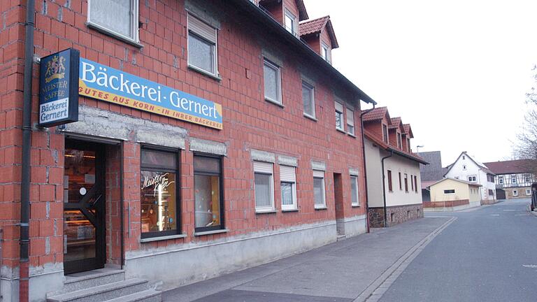 Mögliche Adresse für einen Dorfladen: Die Räumlichkeiten der Bäckerei Gernert, die im Februar nächsten Jahres schließt, sind der Gemeinde schon angeboten worden.