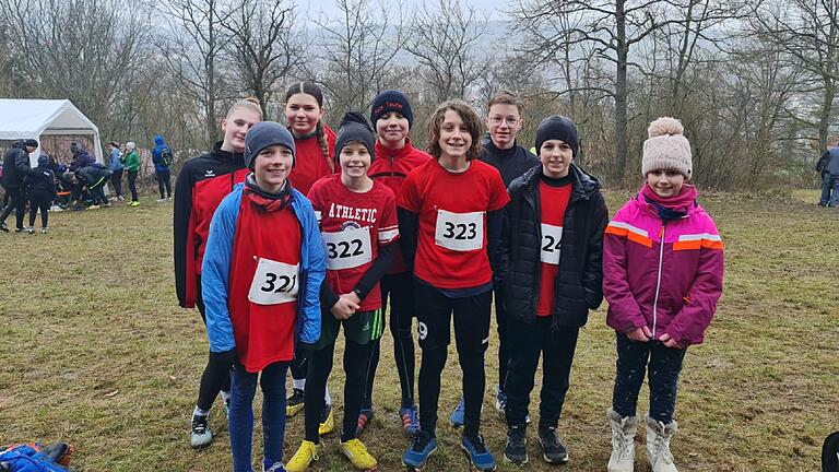 Auf dem Foto von links Hanna Grosskopf, Amadeo Schiffauer, Emma Zimmermann, Jakob Berger, Jonas Metz, Till Berger, Emil Andree, Maximilian Vogt, Josephine Vogt.