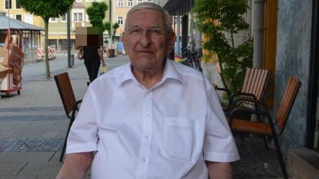 Das Bad Neustädter Urgestein Robert Sendner ist im Alter von 80 Jahren gestorben. Das Bad Neustädter Urgestein Robert Sendner ist im Alter von 80 Jahren gestorben.