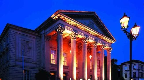 Meininger Theater       -  Thüringen, Meiningen, Theater, Dämmerung