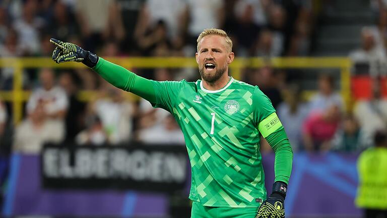 Kasper Schmeichel       -  Kasper Schmeichel wechselt zu Celtic Glasgow.