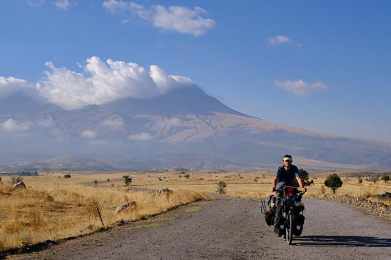 Größtenteils abseits der Touristen-Gegenden durchquerte Marcus Grech mit seinem Fahrrad die Türkei. Die Weltreise des Eltmanners geht 2023 weiter.