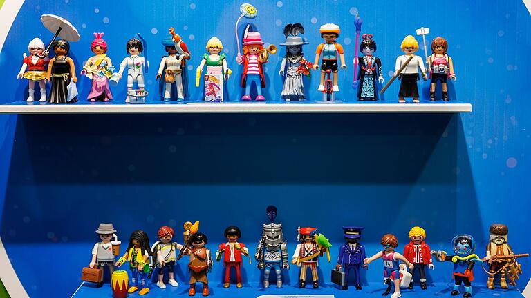 Wer kennt sie nicht, die bunten Figuren des Zirndorfer Spielzeug-Herstellers Playmobil?