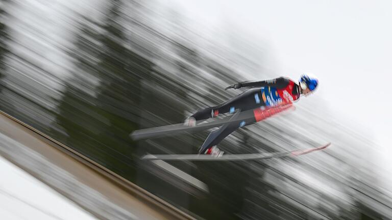 Nordische Ski-WM Trondheim       -  Vinzenz Geiger springt für Deutschland.