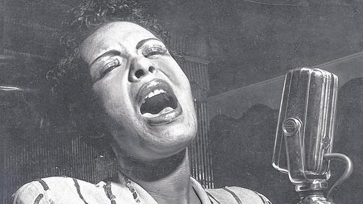 Billie Holiday: „Du fühlst einfach etwas. Und wenn du es singst, können die anderen es auch fühlen.“ Billie Holiday: „Du fühlst einfach etwas. Und wenn du es singst, können die anderen es auch fühlen.“