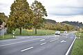 Hitzig diskutiert und gefordert wurde die Einrichtung einer Geschwindigkeitsbegrenzung auf 70 Stundenkilometer auf der Staatsstraße bei Unfinden.