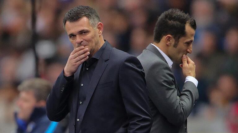 Sagnol/Salihamidzic - Ratlosigkeit bei den Bayern. Sagnol/Salihamidzic - Ratlosigkeit bei den Bayern.