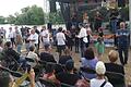 Fest der Kulturen auf der Kitzinger Mainwiese: Die Abteilung Country-Dance der Fränkischen Volkstanzgruppe steuerte einen Tanz bei und lud zum Mitmachen ein.