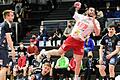 Der HSC Bad Neustadt (Filip Susnjara beim Wurf) gewann das Testspiel gegen den HSV Bad Blankenburg mit 26:24.