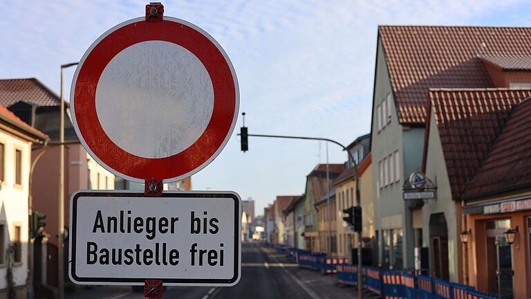 In Stadt- und Landkreis wird heuer wieder vielerorts gebaut und saniert. Eine Auswahl an Baustellen, die im kommenden Jahr anstehen. In Stadt- und Landkreis wird heuer wieder vielerorts gebaut und saniert. Eine Auswahl an Baustellen, die im kommenden Jahr anstehen.