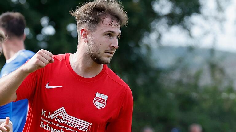 Vincent Held (Archivbild) hatte mit seinen beiden Treffern in der zweiten Spielhälfte erheblichen Anteil am 3:2-Testspielsieg der DJK Schwebenried/Schwemmelsbach bei den U-19-Junioren des FC 05 Schweinfurt. Vincent Held (Archivbild) hatte mit seinen beiden Treffern in der zweiten Spielhälfte erheblichen Anteil am 3:2-Testspielsieg der DJK Schwebenried/Schwemmelsbach bei den U-19-Junioren des FC 05 Schweinfurt.