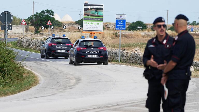 Überfall auf Geldtransporter       -  Bei einem Überfall auf einen Geldtransporter nahe Brindisi machte ein bewaffnetes Kommando drei Millionen Euro Beute. Die Fahndung der Carabinieri läuft. (Symbolbild)