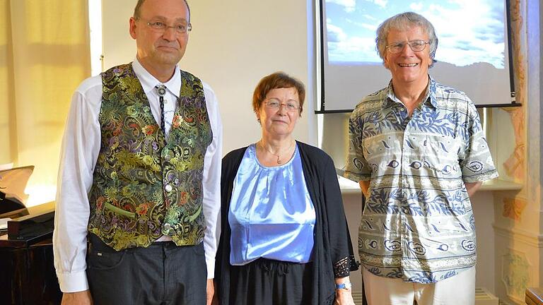 Ließen sich feiern: Olaf Wallishauser, Dagmar Welsch und Peter Klier (von links) freuten sich über den Beifall des Publikums.