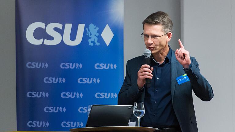 Oberbürgermeister Sebastian Remelé nutzte den Neujahrsempfang von CSU und Junger Union, um sein Wahlprogramm vorzustellen.