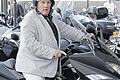 Gerard Depardieu auf seinem Roller.