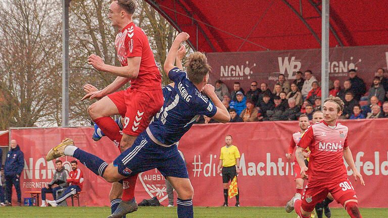 Der aktuelle Angriff des TSV Aubstadt: Marco Nickel (links) und Philipp Harlass (rechts), auf dessen Mitwirken beim VfB Eichstätt Josef Francic bis zuletzt hofft.